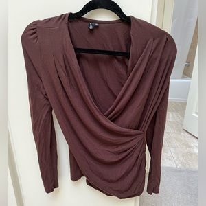 Brown wrap tee shirt S